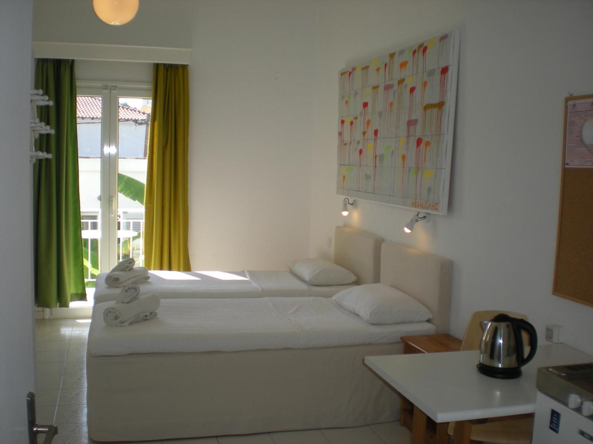 Aparthotel Manolis' House Skiathos-Stadt Zimmer foto